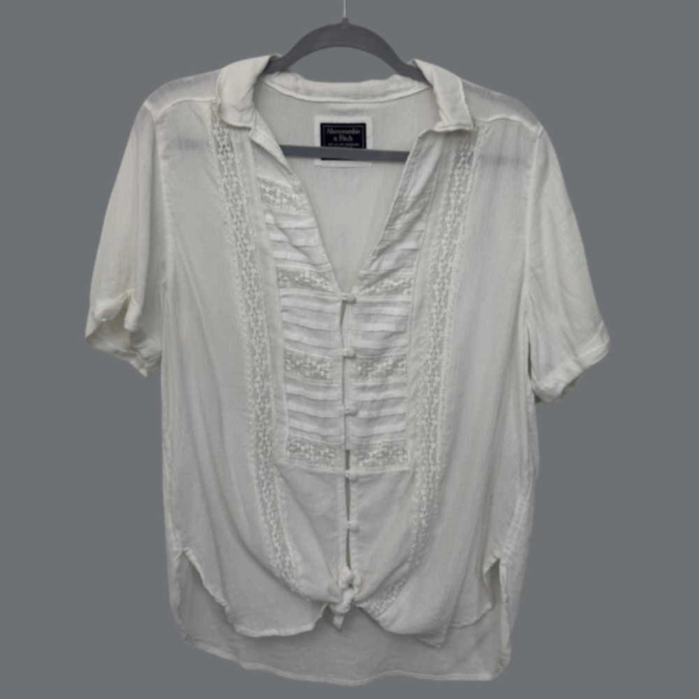NWOT Abercrombie & Fitch White Boho Embroidered Button-Down Shirt
